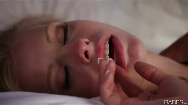 このルナスターマッサージは、クソ子宮で終わります！ 女の子 の ため エッチ 動画