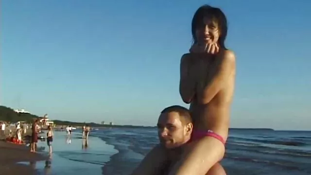 オフィスの先生の仕事は非常に熱いです 女性 が 好き な エッチ 動画