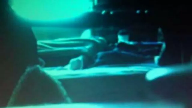 母と息子の映画の前に行くのために性交 無料 レズエッチ 動画