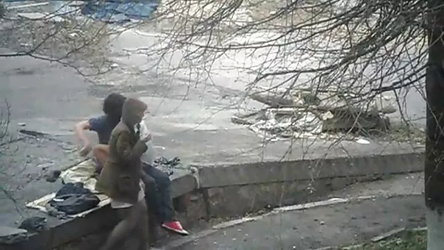 ウェイトレスは顧客が粉と付きたいと思うことに気づいていた イケメン 男優 動画